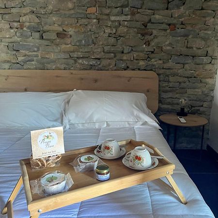 Dimora Darsenso Hotel Albaretto della Torre Luaran gambar