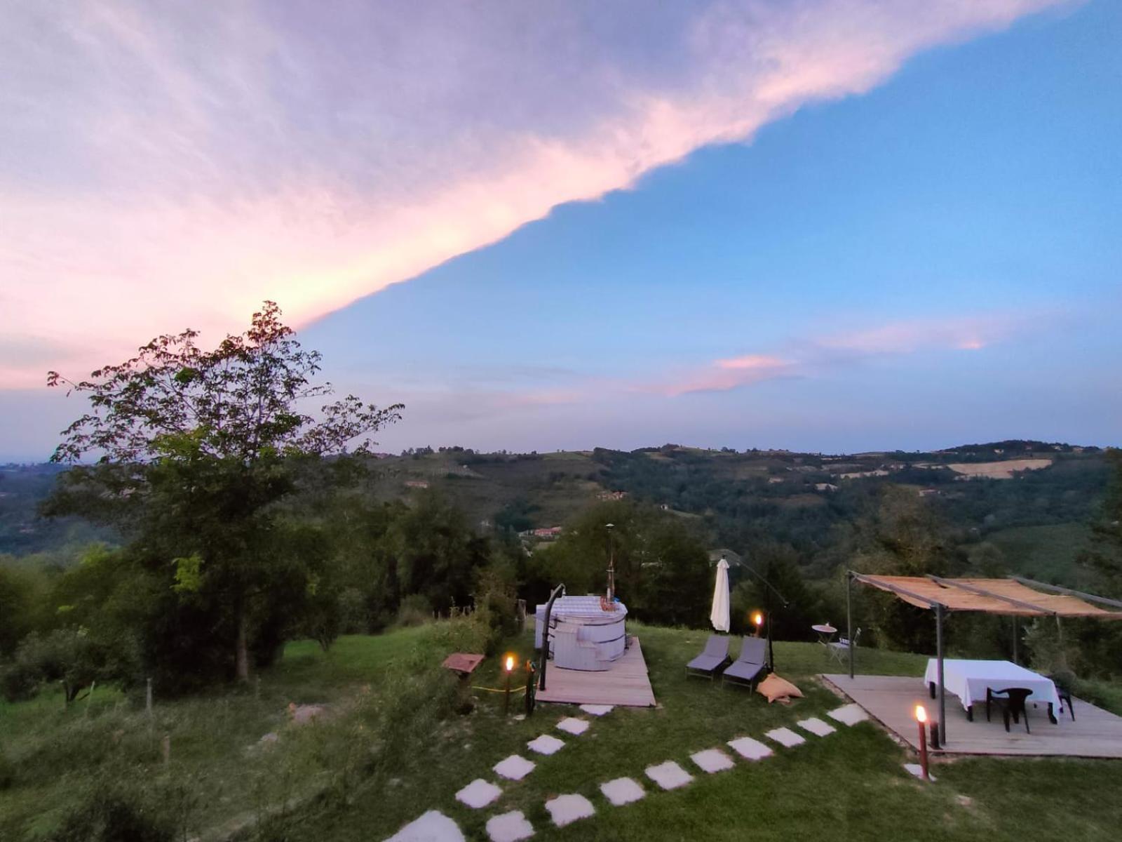 Dimora Darsenso Hotel Albaretto della Torre Luaran gambar